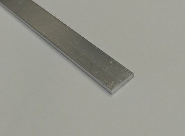 Alu profil plochý, bez difúzora, 10x2mm,neodporúča sa kvôli riziku zamaľovaniu LED pásu 3m