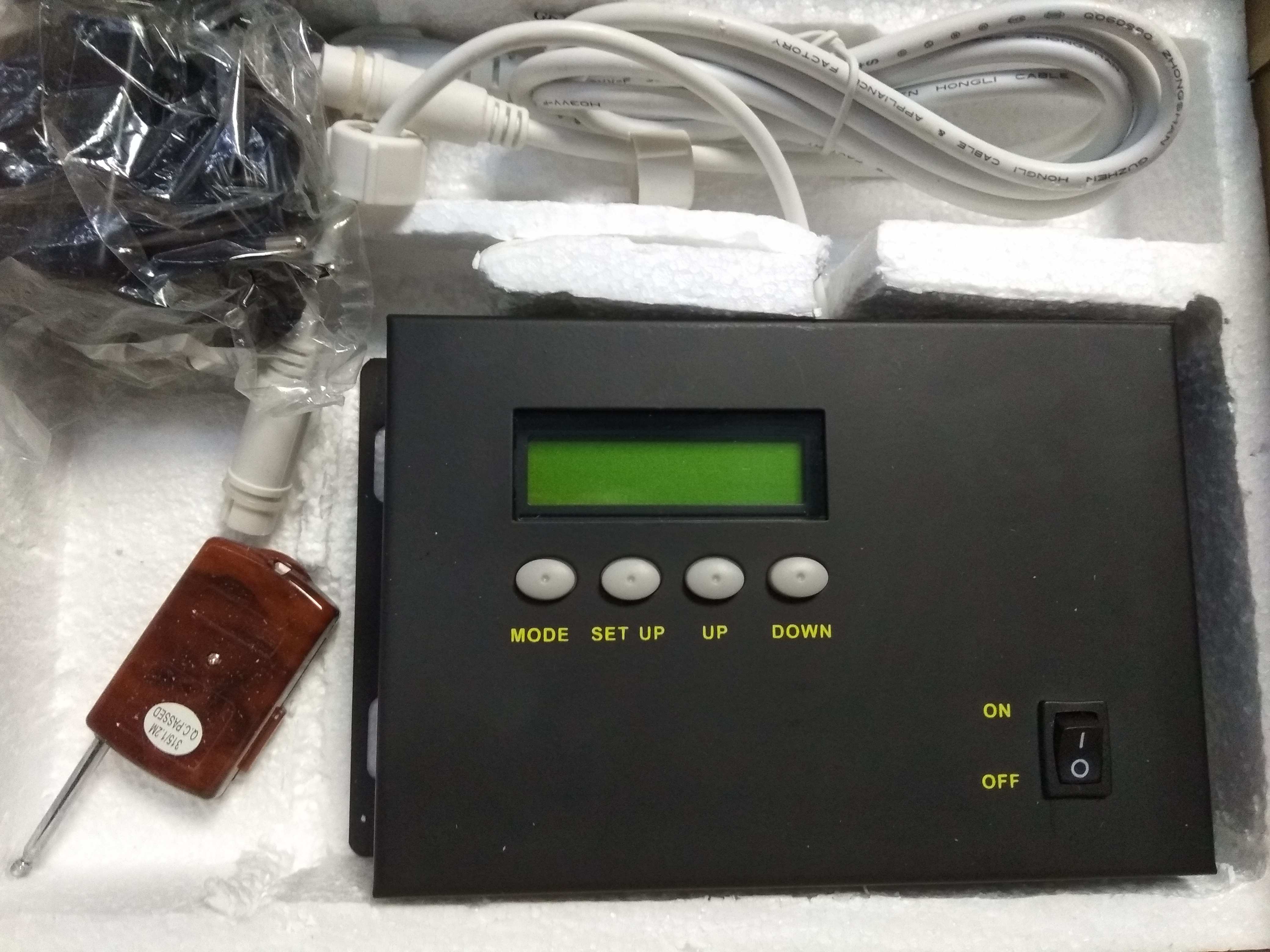 Kontroler pre multicolor trubice, 6W,12V