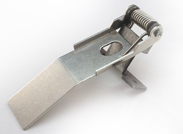 1ks inštalačný úchyt pre profil MERLUZZO-T,LONDON50/75-T verzia 2_0,hliník, 2 skrutka