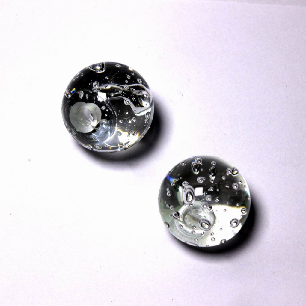 Sklenený oves, hladký s bublinkami, priem. 43mm, dierka 9mm