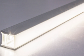 Zalievanie FLEXI polyuretánom super CLEAR/m,max3m.Nevhodné pre POWERLED. Pozor zvyšuje CCT