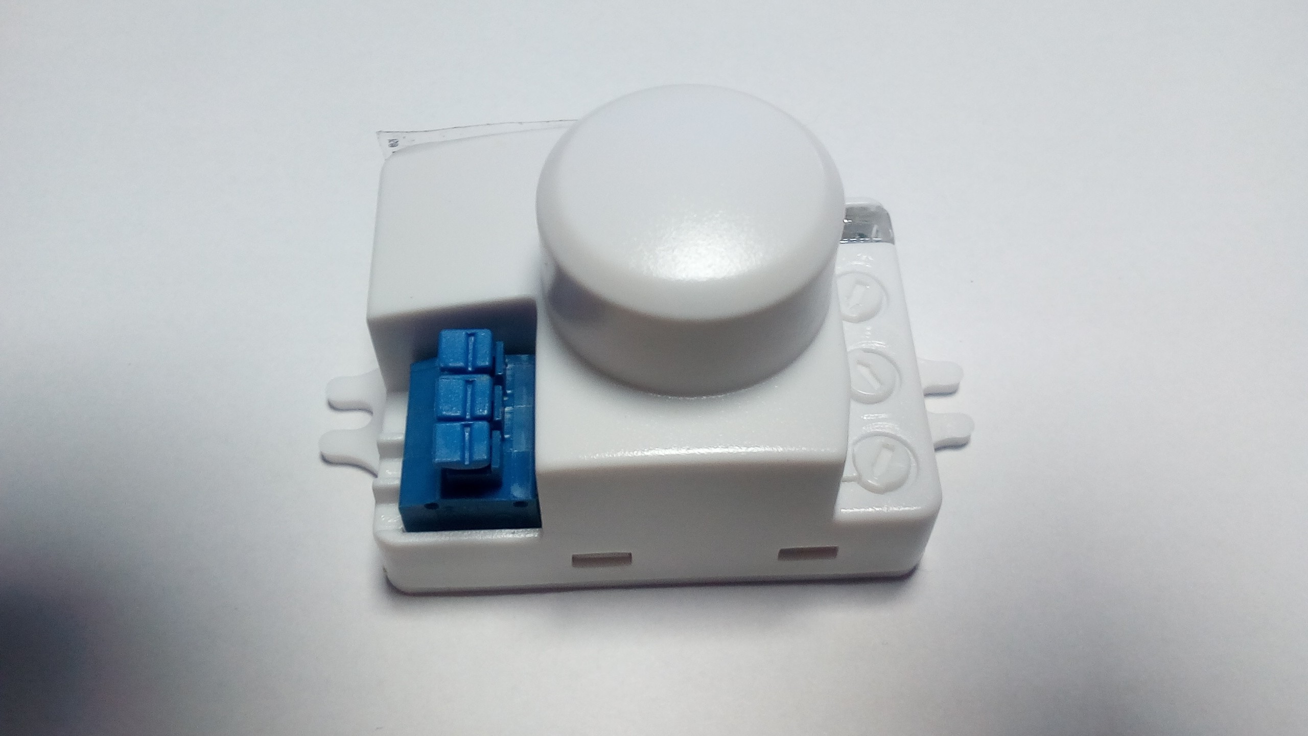 Mikrovlnný pohybový senzor, 230V, dosah 8m, horizont. uhol 360°,nastav. interval svietenia